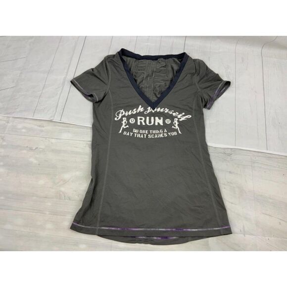 Lululemon Gray Yoga Top. Sz S - Picture 3 of 4